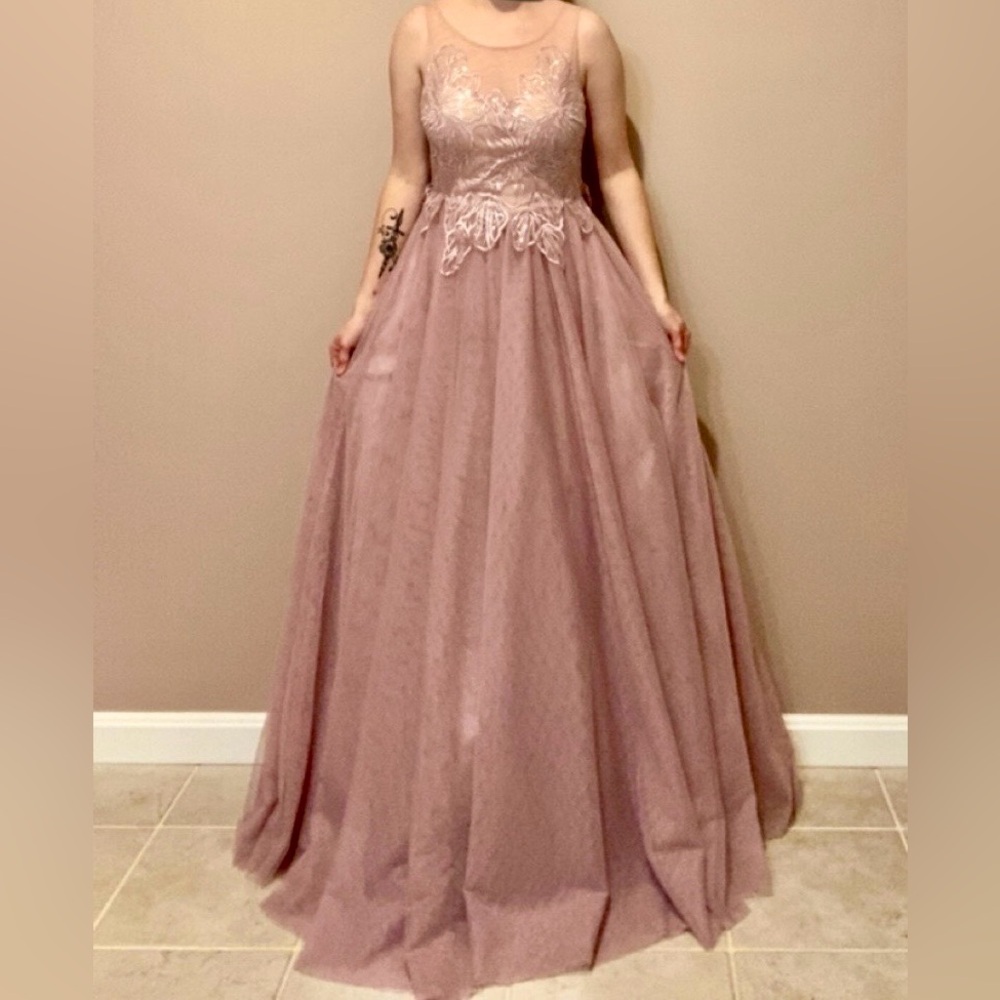 SAY YES TO THE PROM DRESS SIZE 5 WORN ONCE